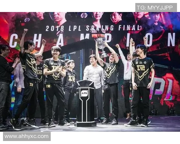 esports数据聚焦英雄联盟RNG团队协作的成功秘诀与战术分析